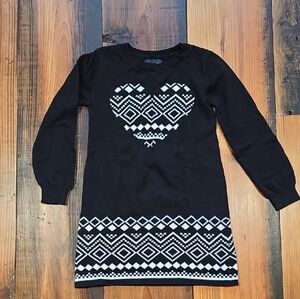 Place Black and White Heart Pattern Kids Casual Dress